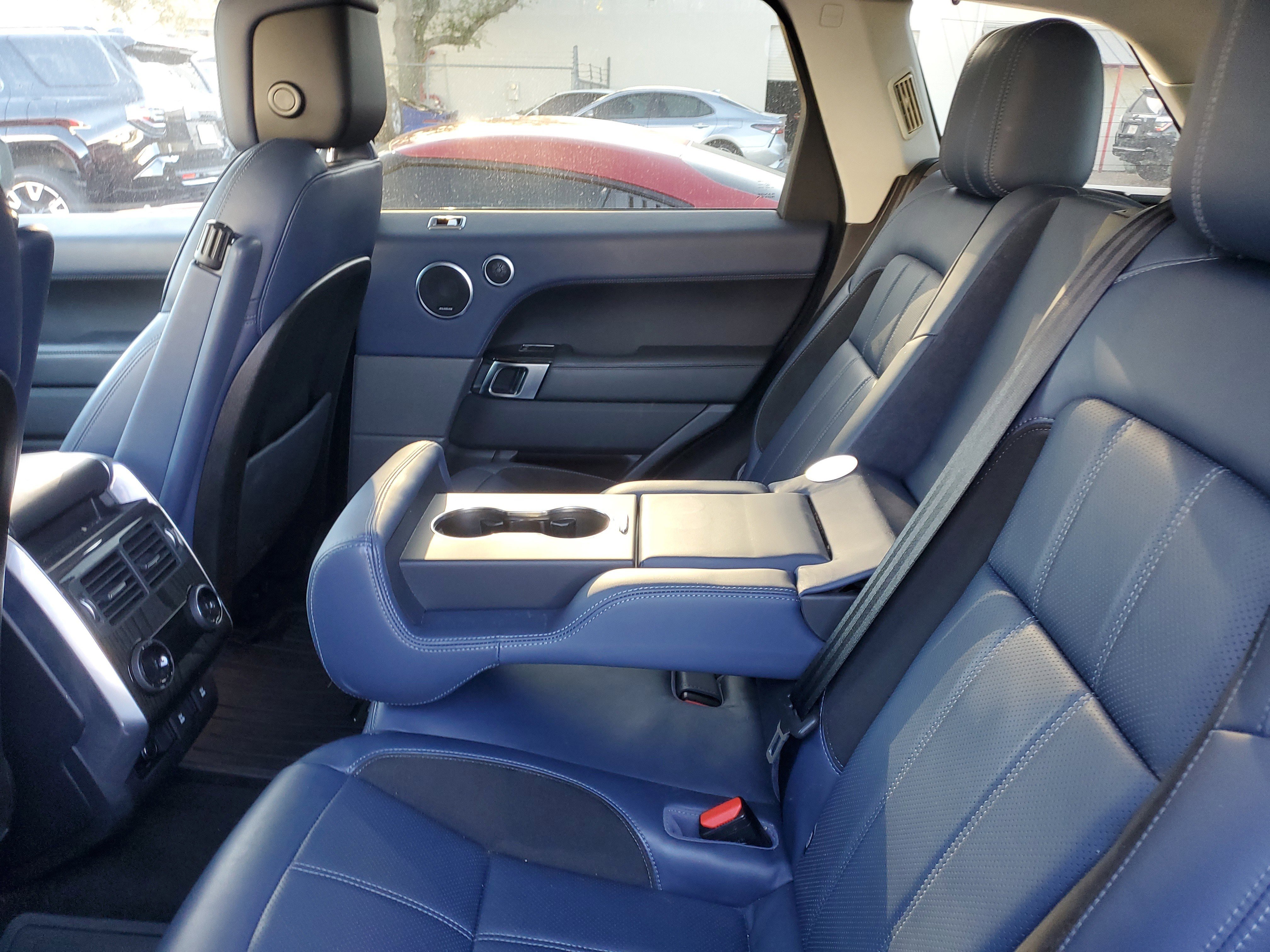 Used 2019 Land Rover Range Rover Sport Supercharged image 9