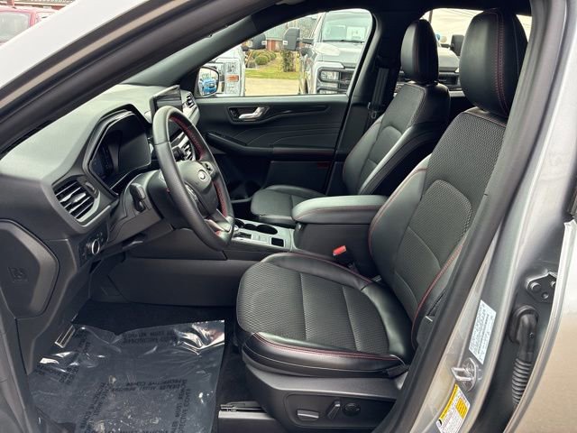 Used 2024 Ford Escape ST-Line w/ Tech Pack #1 image 18