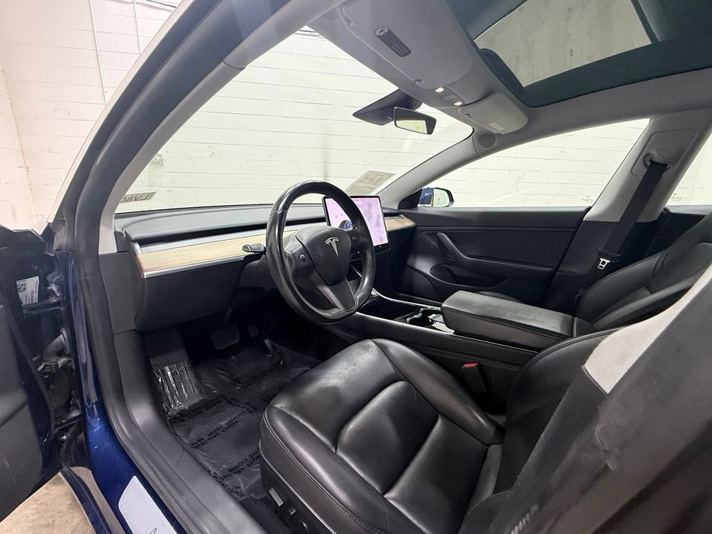 Used 2019 Tesla Model 3 Standard Range Plus RWD image 23