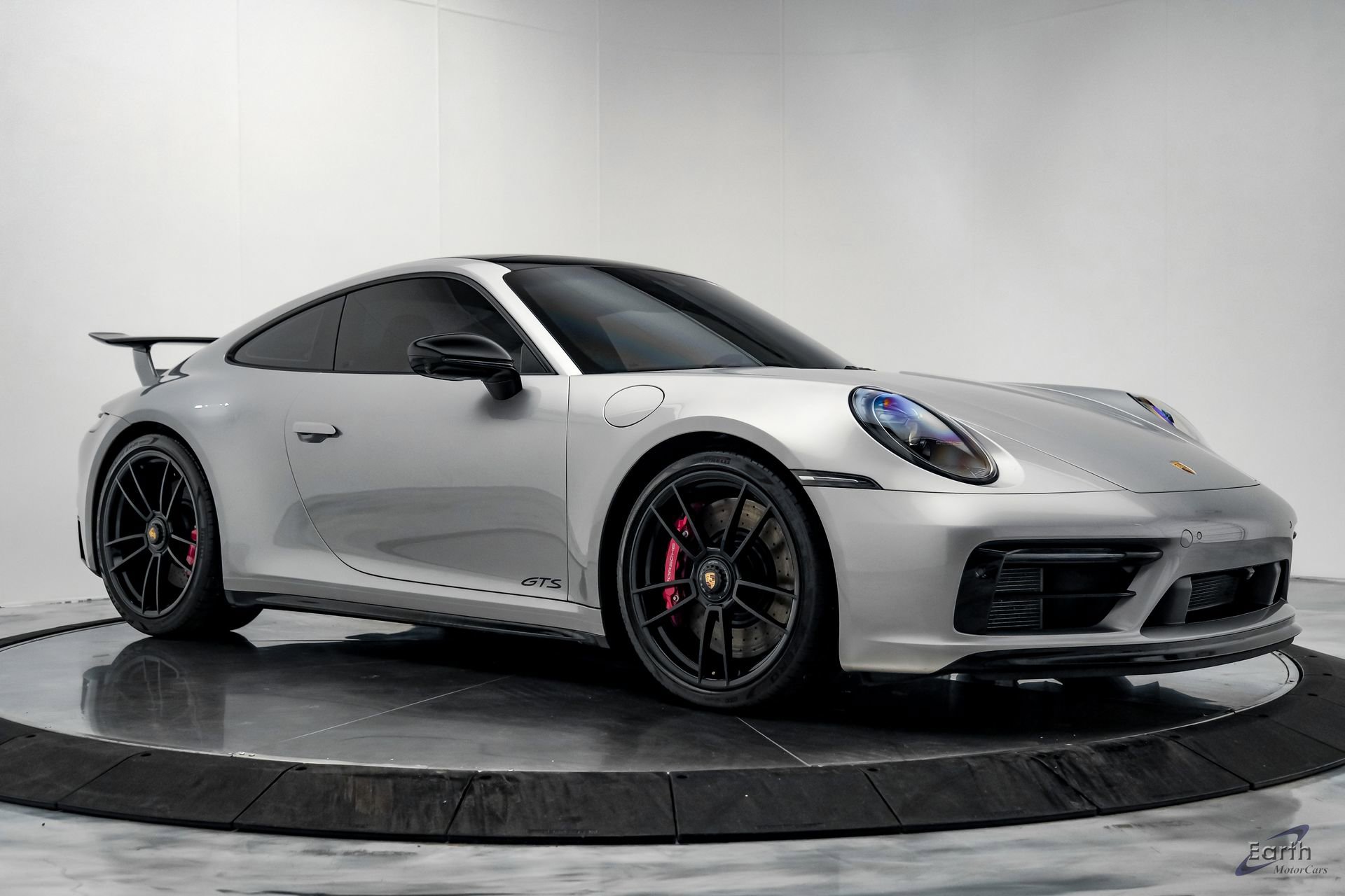 Used 2024 Porsche 911 Carrera 4 GTS AWD/4WD image 22