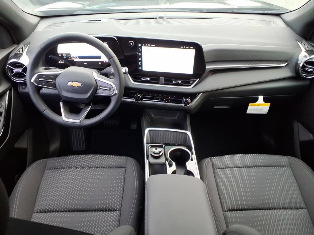 New 2027 Chevrolet Equinox LT w/ Safety and Technology Package FWD image 21