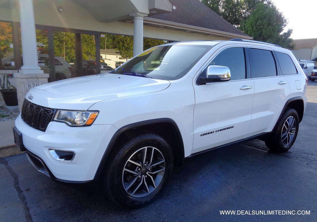 Used 2020 Jeep Grand Cherokee Limited image 1