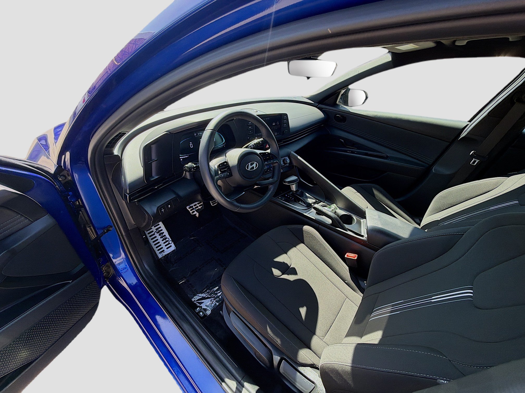 Used 2025 Hyundai Elantra Sport FWD image 7