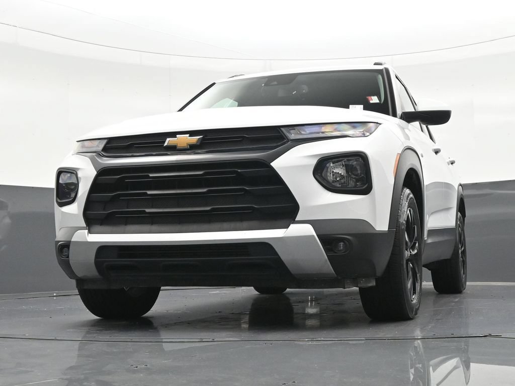 Used 2023 Chevrolet TrailBlazer LT w/ Convenience Package AWD/4WD image 30