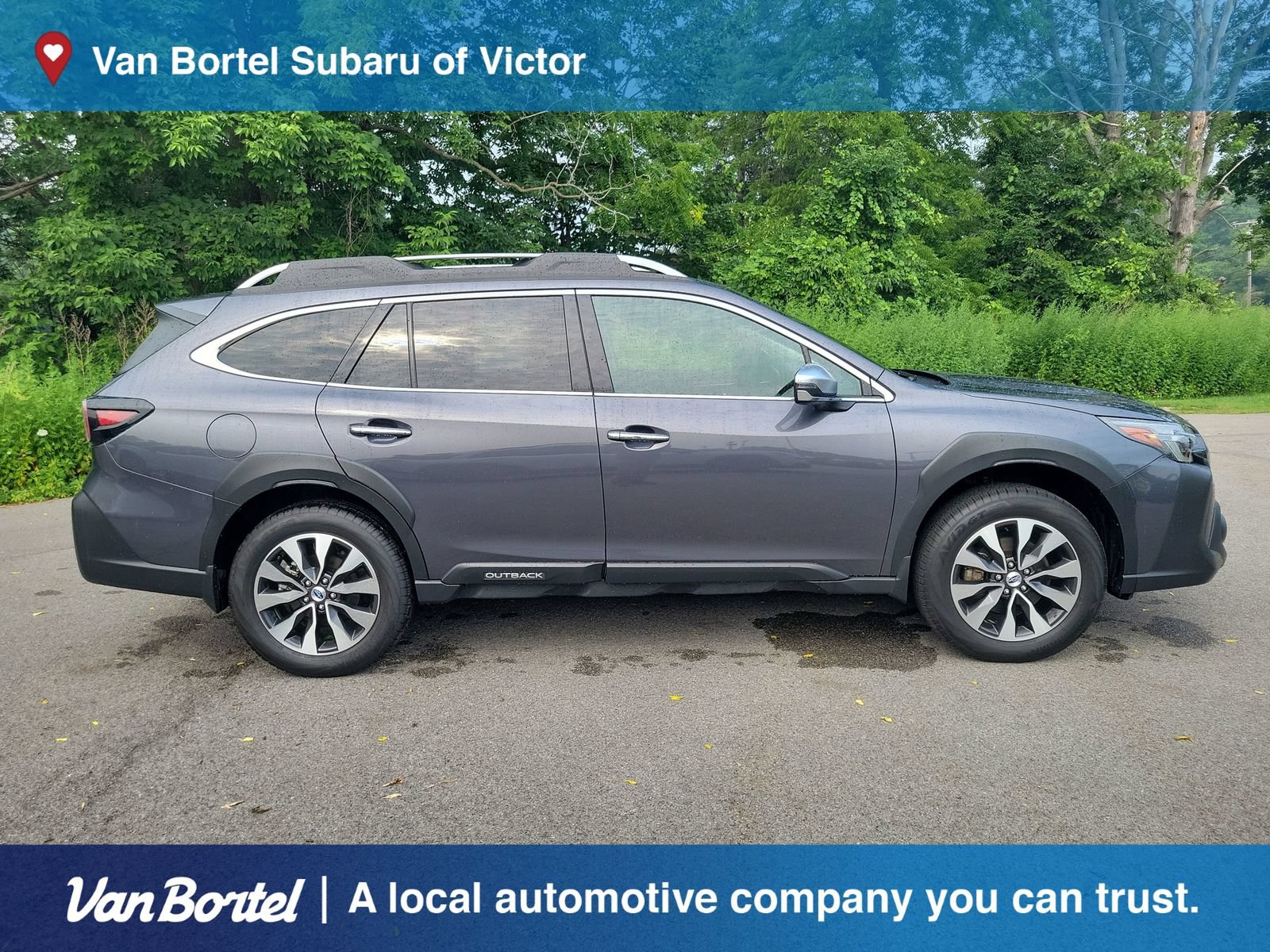 Certified 2025 Subaru Outback Touring AWD/4WD image 6
