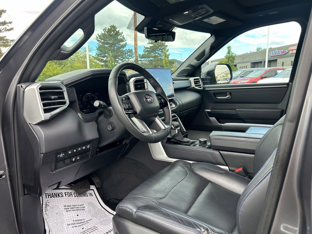 Used 2024 Toyota Sequoia Platinum AWD/4WD image 21