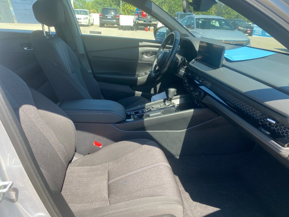 Used 2023 Honda Accord Sport image 32