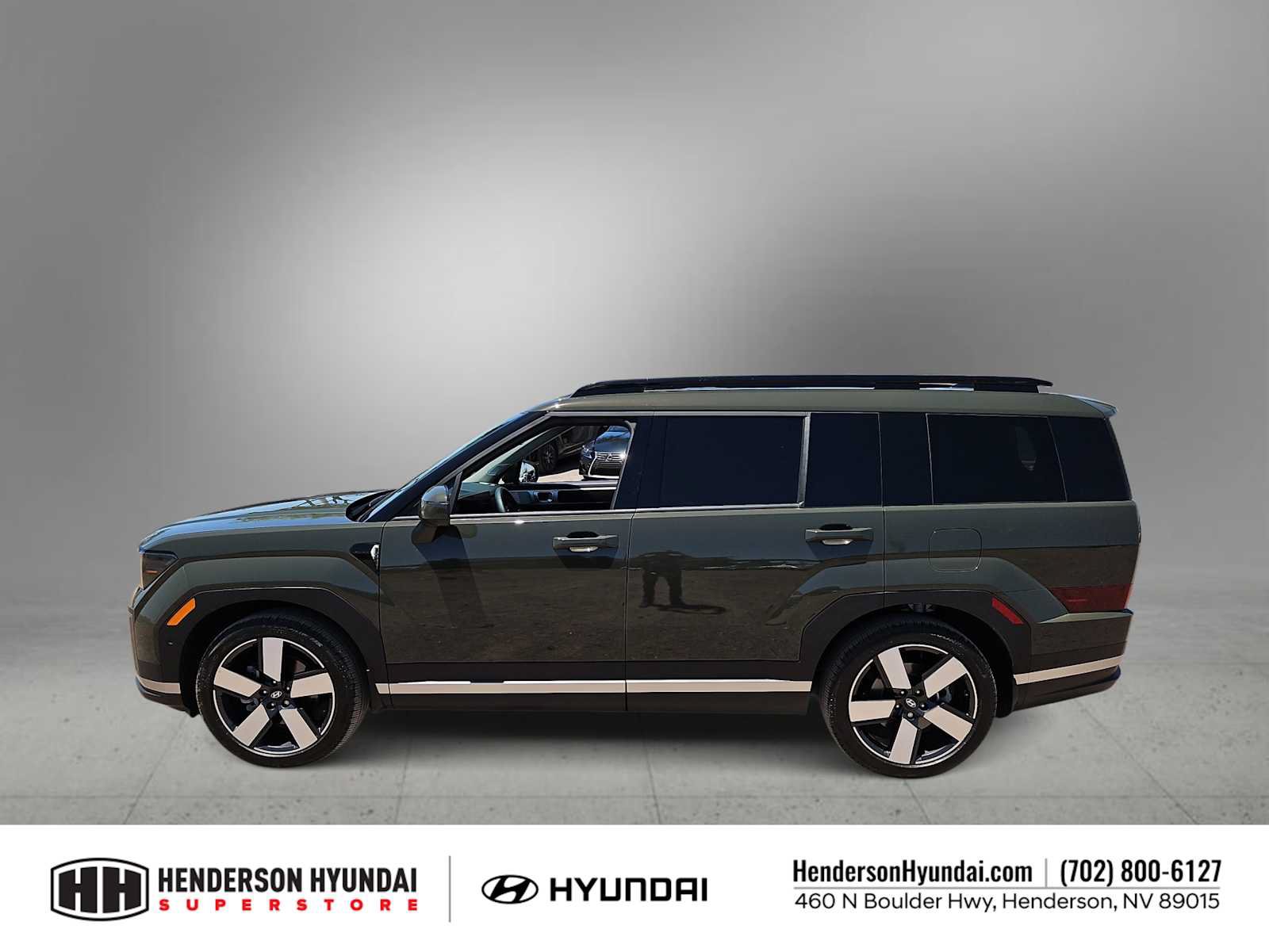 Used 2024 Hyundai Santa Fe Limited AWD/4WD image 5