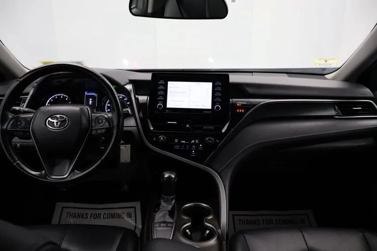 Used 2023 Toyota Camry SE FWD image 18