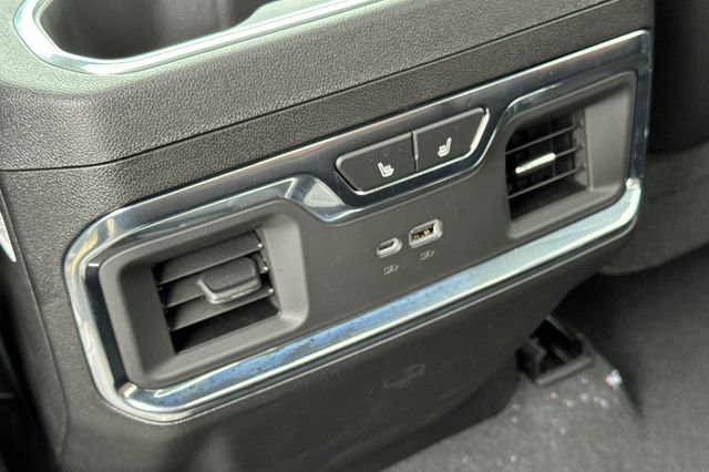 New 2026 GMC Sierra 3500 Denali Ultimate AWD/4WD image 14