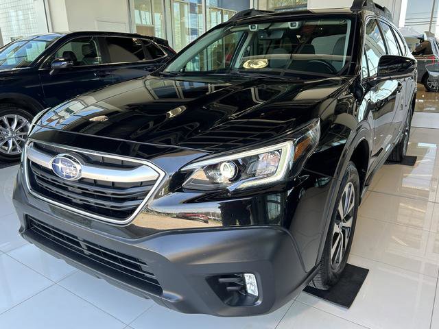 Used 2020 Subaru Outback Premium w/ Popular Package #1 AWD/4WD image 2