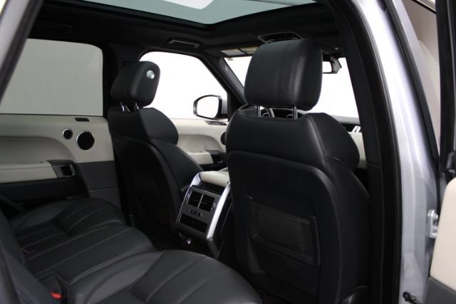 Used 2015 Land Rover Range Rover Sport HSE AWD/4WD image 24