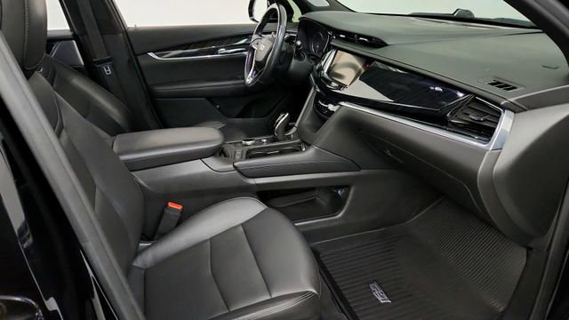 Certified 2020 Cadillac XT6 Premium Luxury image 21