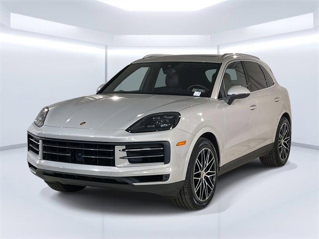 Certified 2024 Porsche Cayenne image 1
