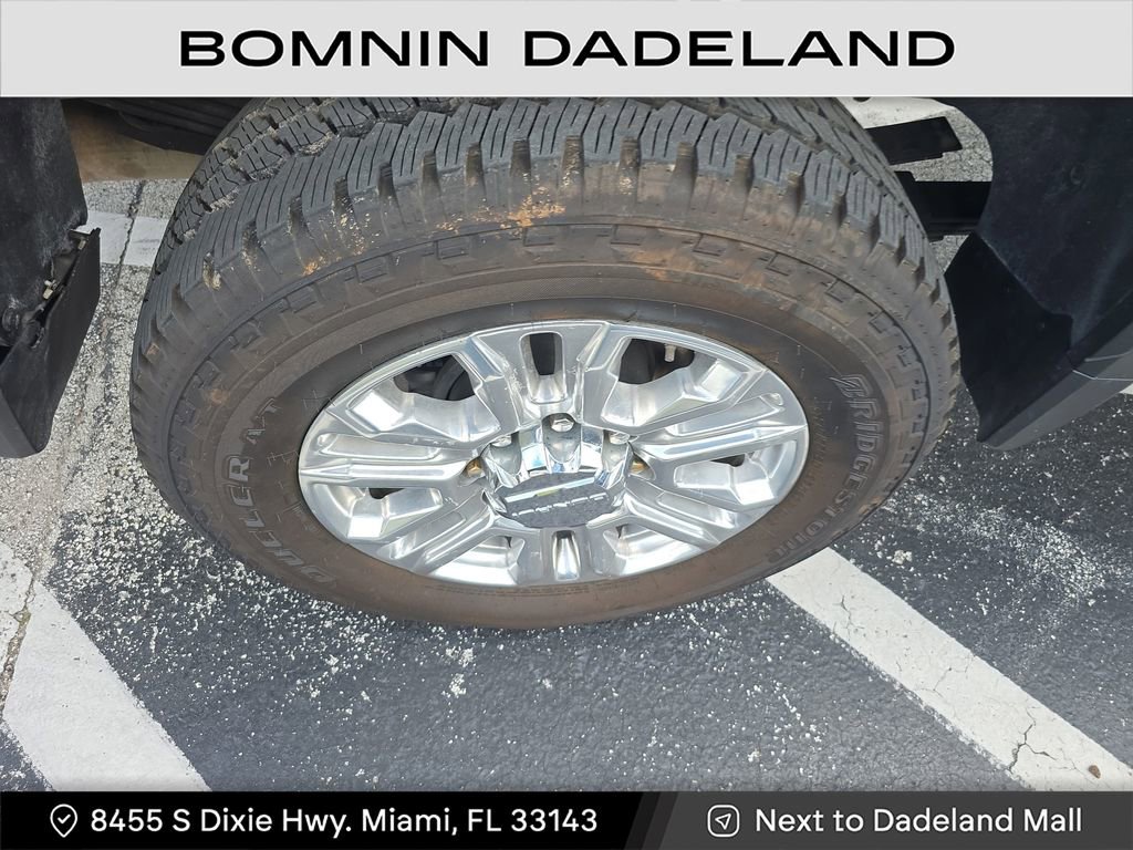Used 2022 GMC Sierra 3500 Denali w/ Denali Ultimate Package image 12