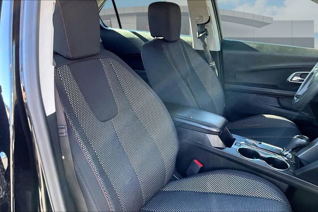 Used 2017 Chevrolet Equinox LS image 7