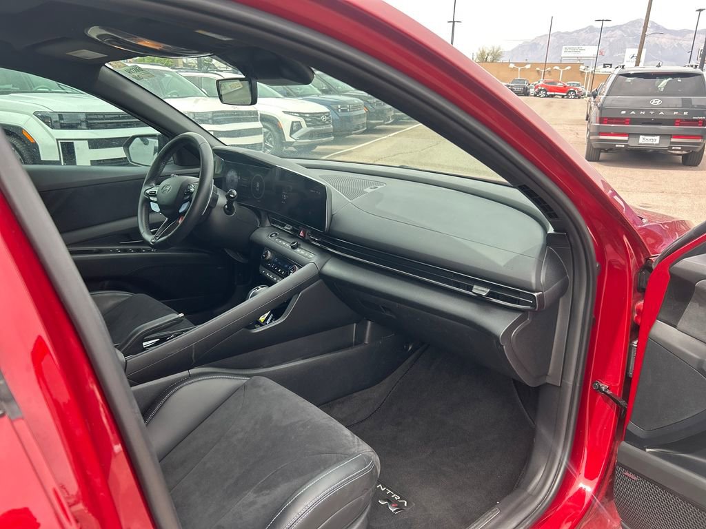 Used 2024 Hyundai Elantra N FWD image 12