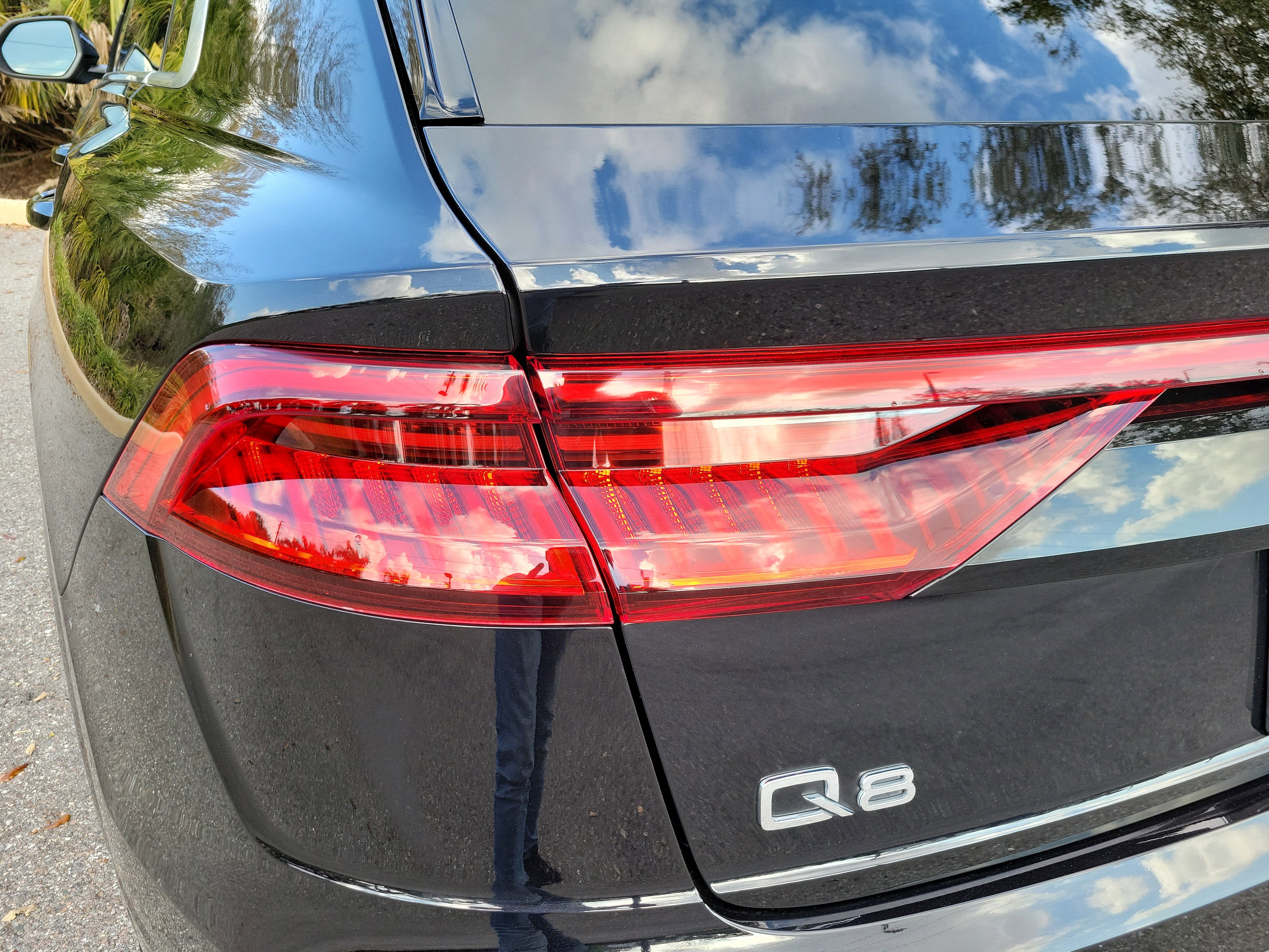 Used 2021 Audi Q8 Prestige image 10