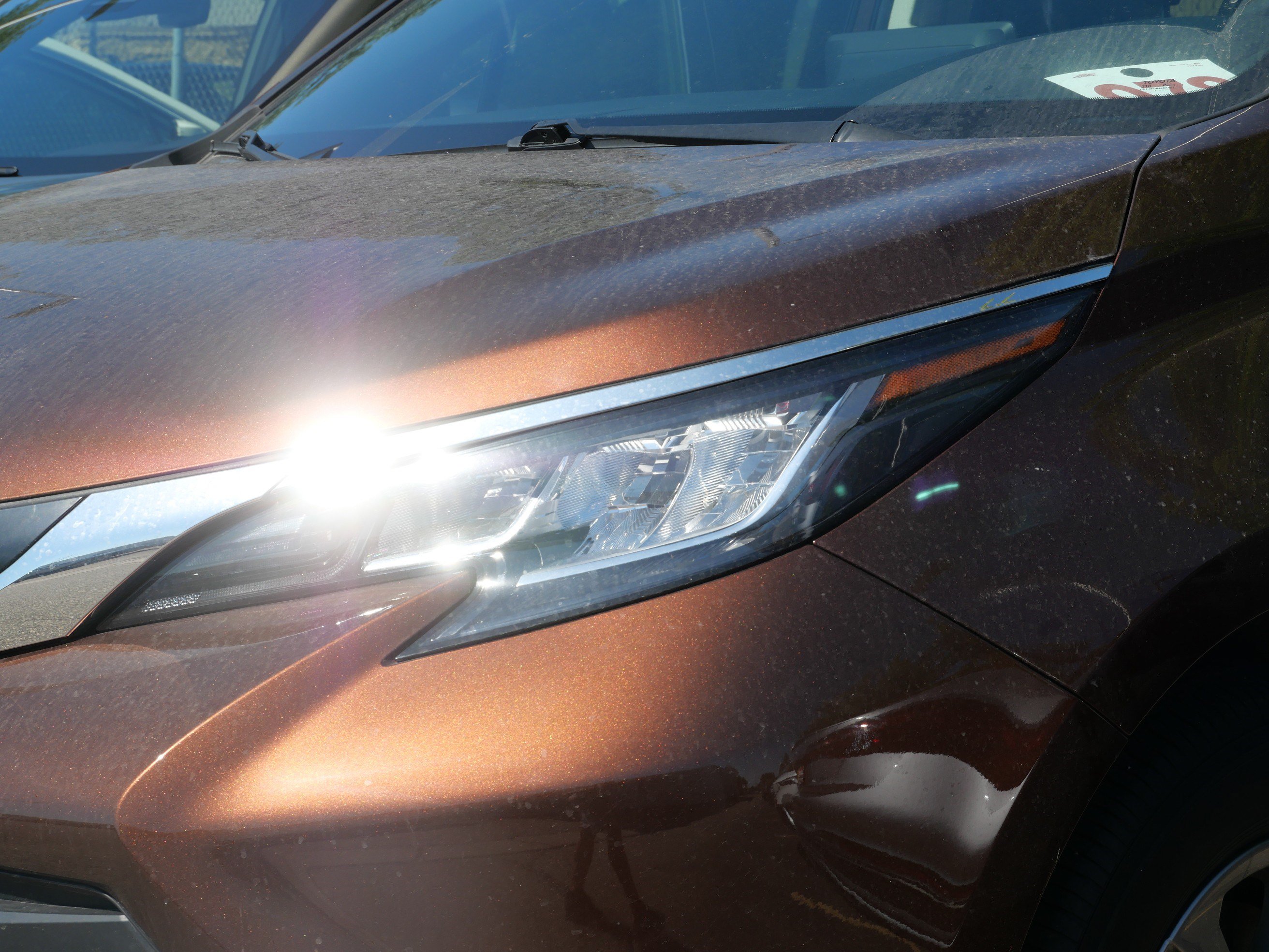 Used 2022 Toyota Sienna XLE AWD/4WD image 4