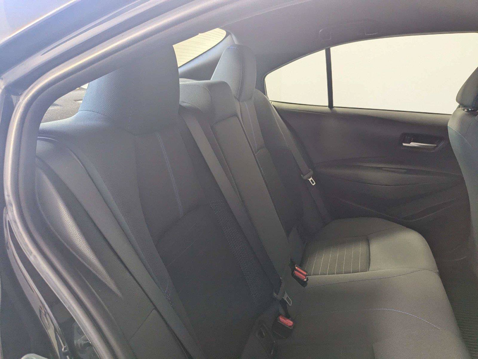 Used 2021 Toyota Corolla SE FWD image 28