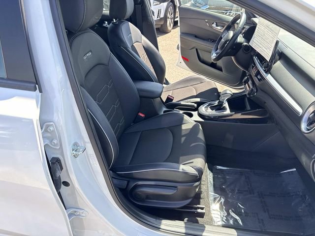 Used 2023 Kia Forte GT-Line image 9
