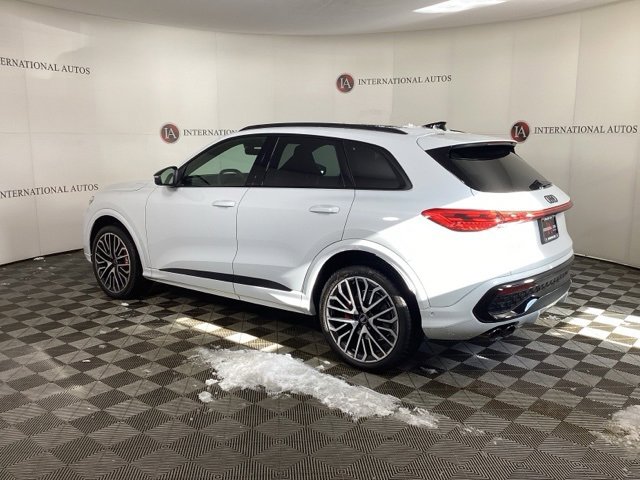 New 2025 Audi SQ5 Premium Plus image 7