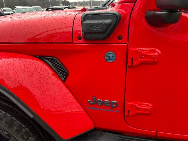 Used 2025 Jeep Wrangler Sahara 4xe image 56