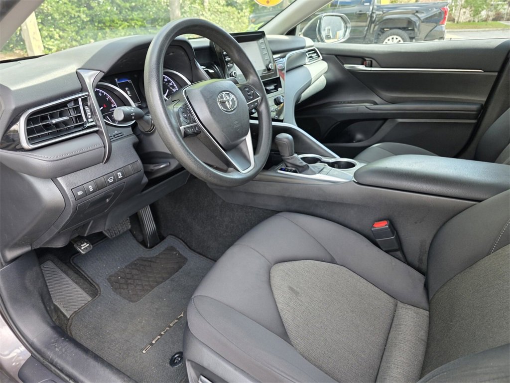 Used 2024 Toyota Camry LE image 25