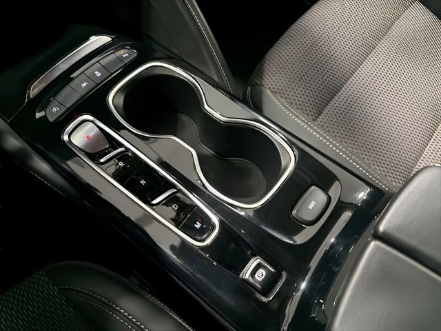 Used 2022 Buick Envision Preferred w/ Sport Touring Package image 21