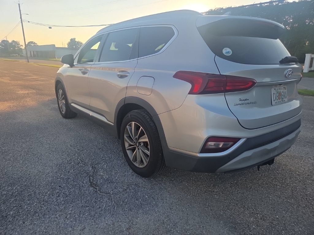 Used 2019 Hyundai Santa Fe SEL FWD image 11