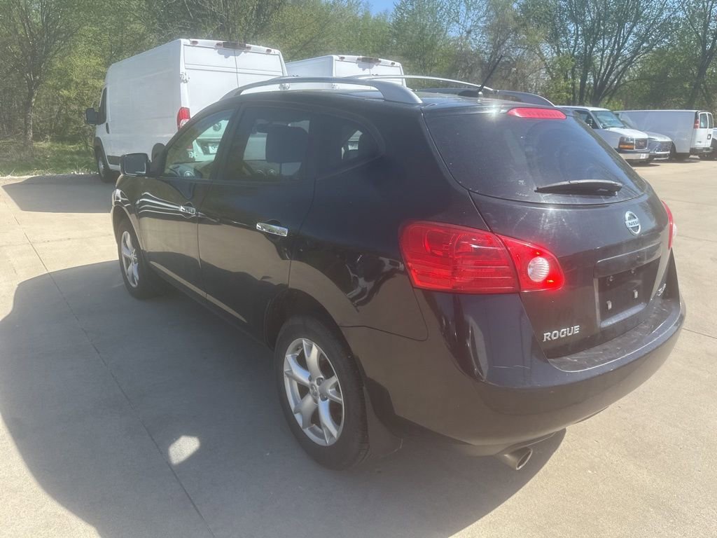 Used 2010 Nissan Rogue SL w/ Premium Pkg AWD/4WD image 8