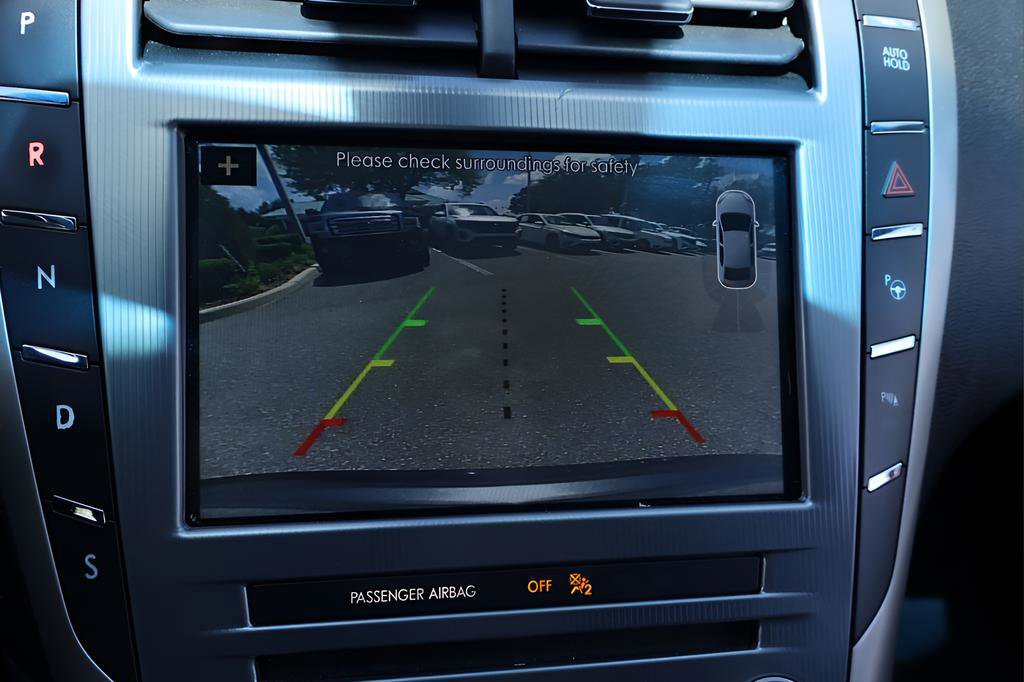 Used 2018 Lincoln MKZ Reserve w/ Technology Package FWD image 23