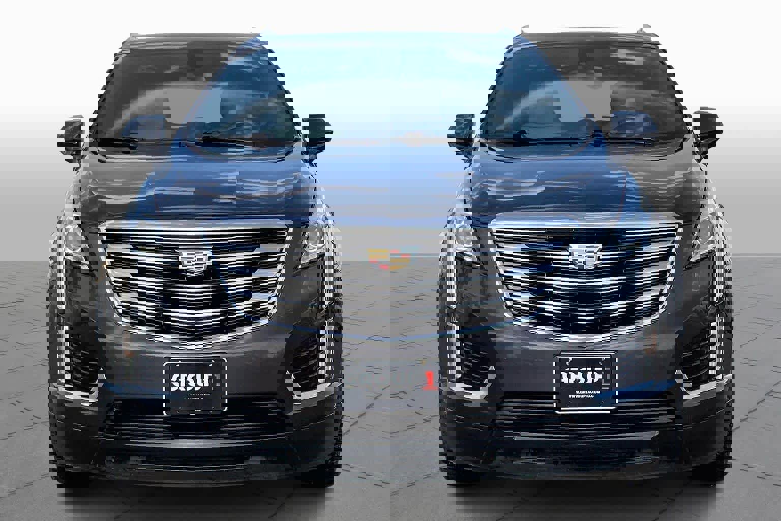 Used 2018 Cadillac XT5 FWD image 3