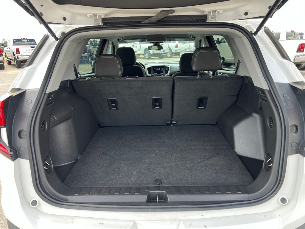 Used 2024 GMC Terrain SLE FWD image 5