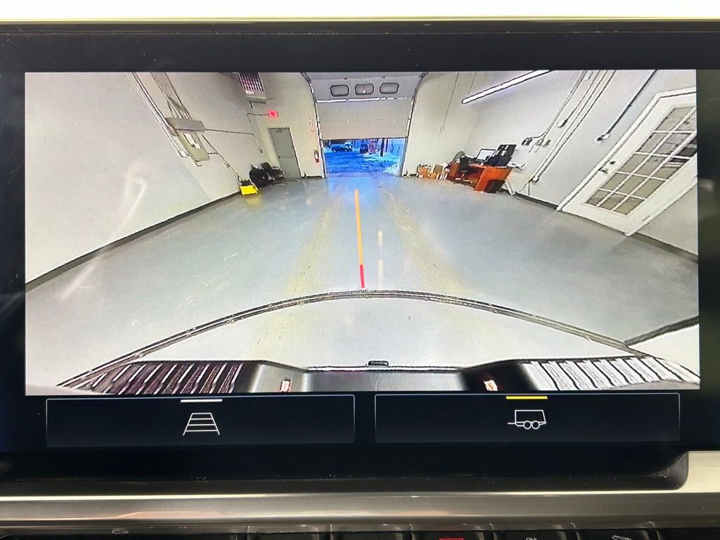 Used 2024 Chevrolet Silverado 3500 LT w/ Z71 Off-Road Package image 19