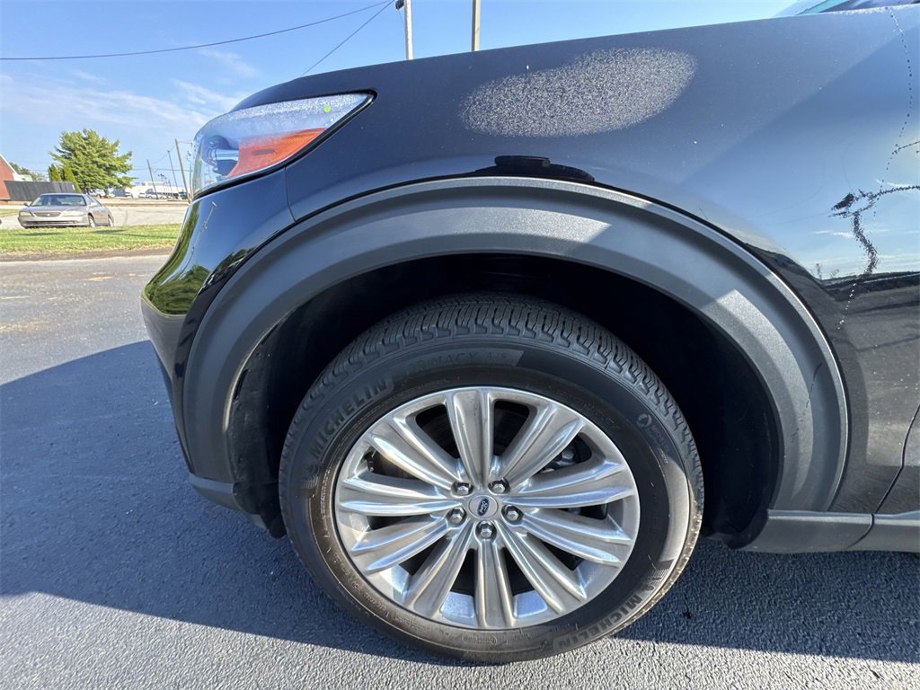 Used 2021 Ford Explorer Limited image 10