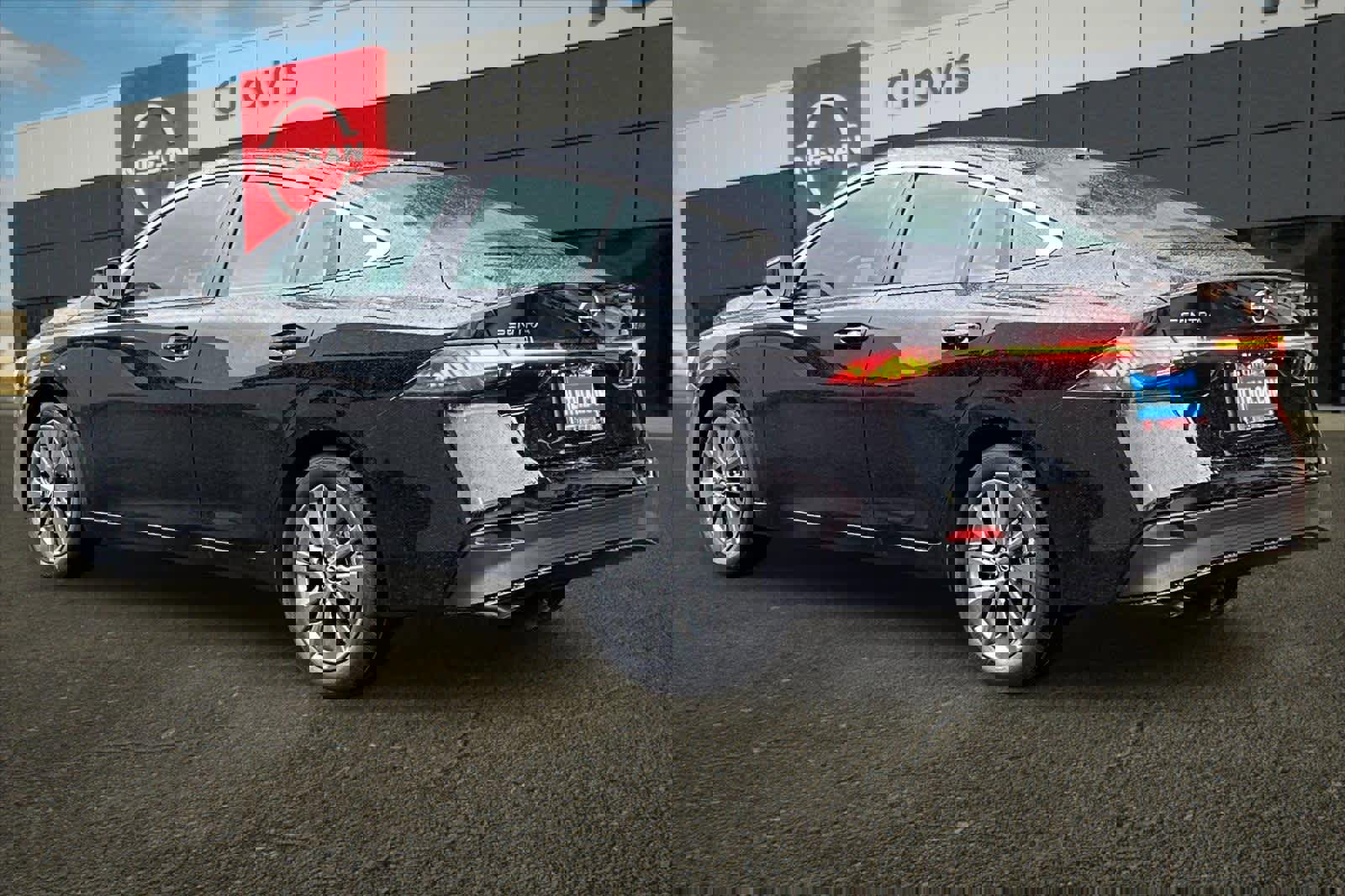 New 2026 Nissan Sentra SL image 7