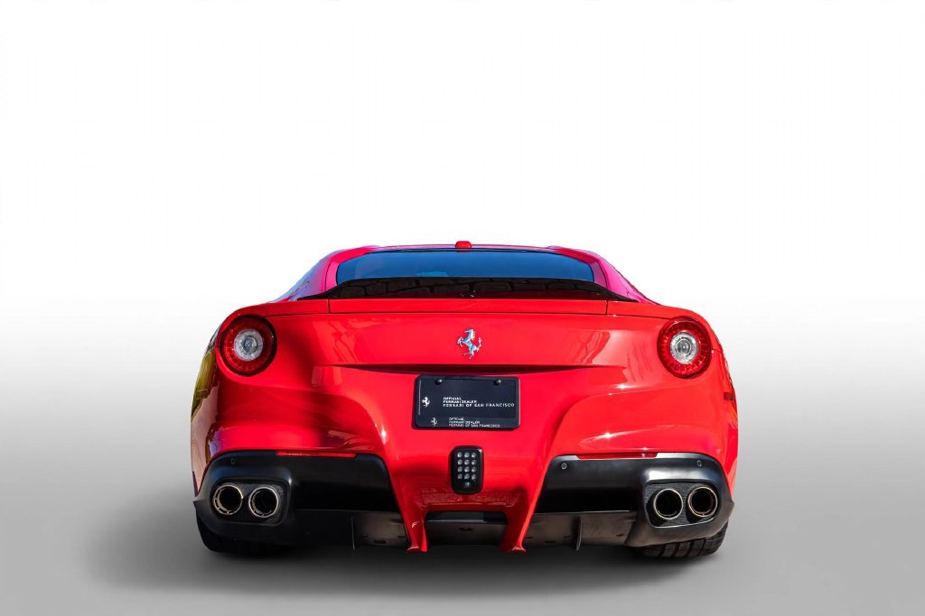 Used 2016 Ferrari F12 Berlinetta RWD image 21