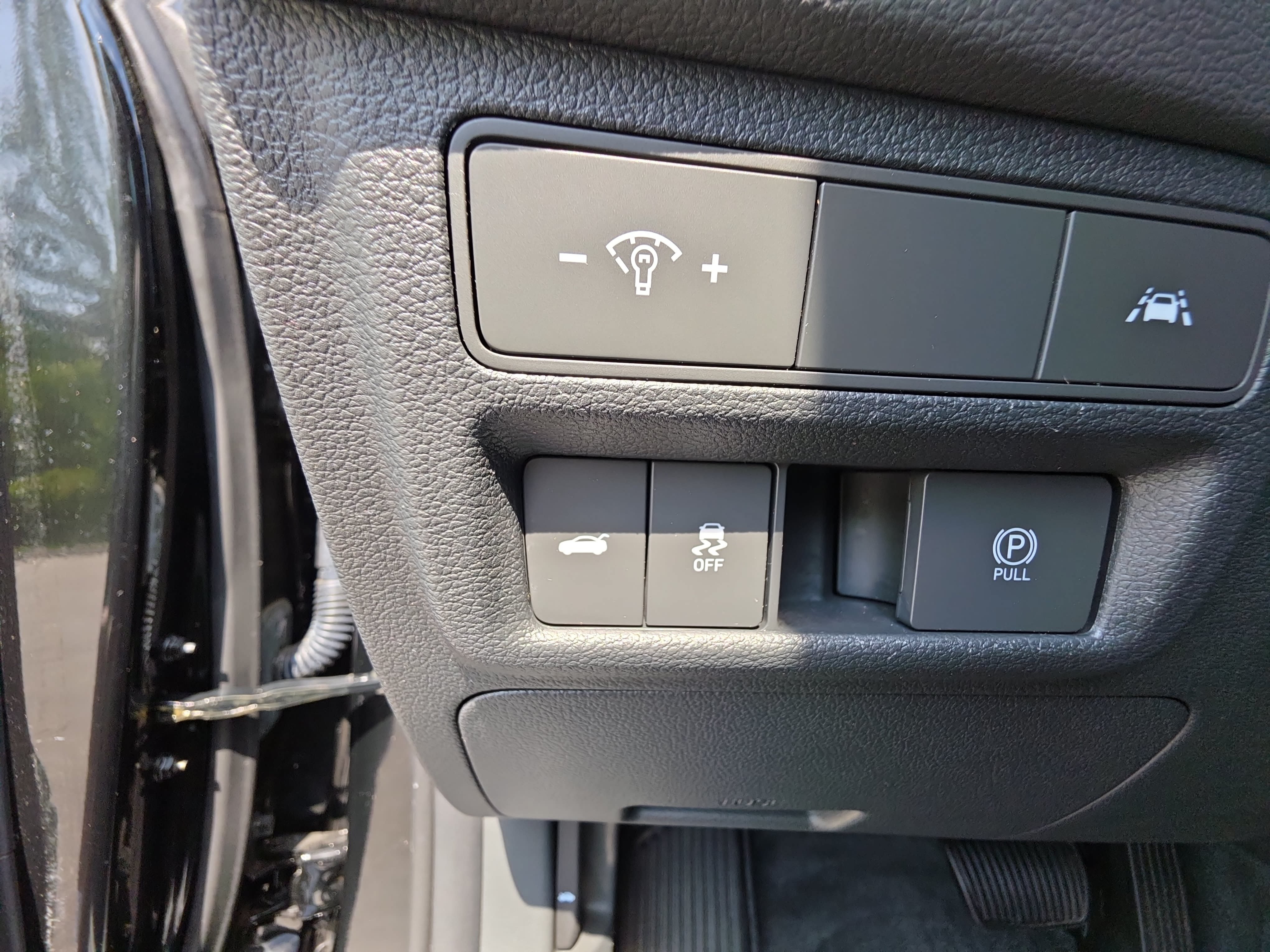 Used 2023 Hyundai Sonata Limited w/ Cargo Package FWD image 13