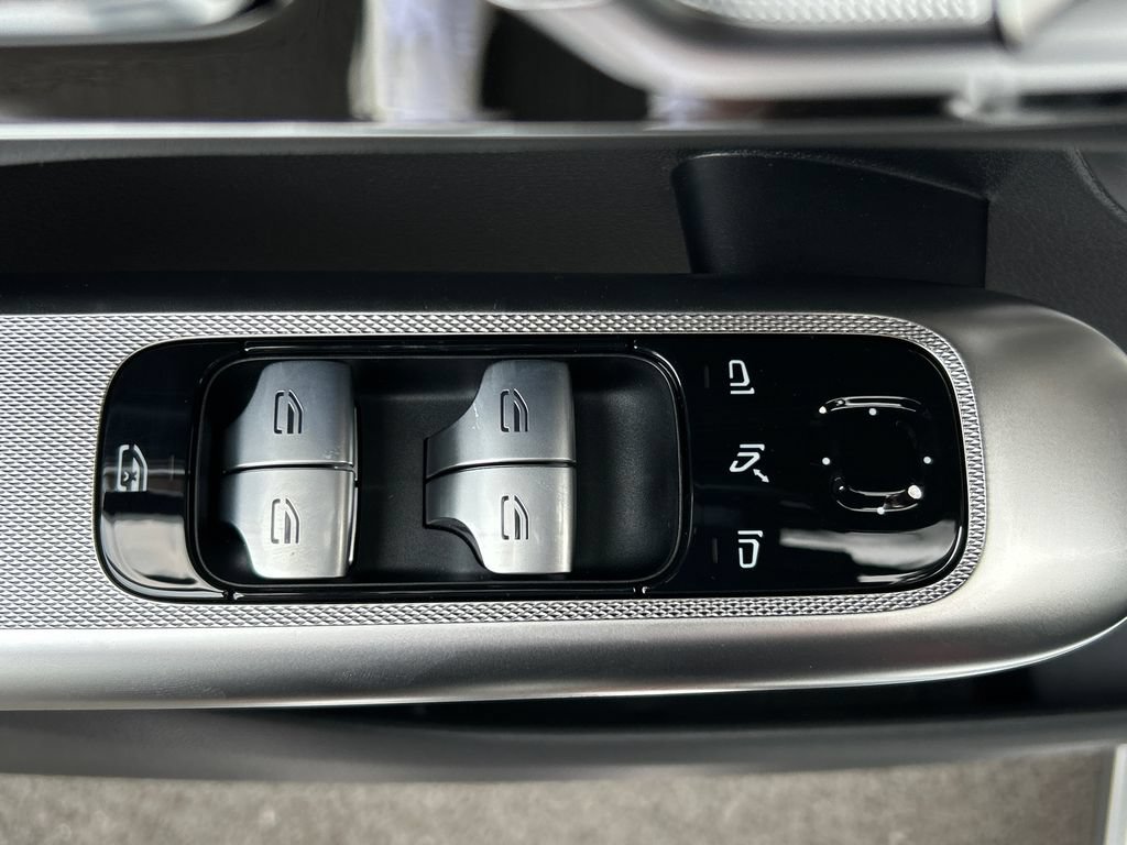 New 2026 Mercedes-Benz GLC 43 AMG 4MATIC image 12