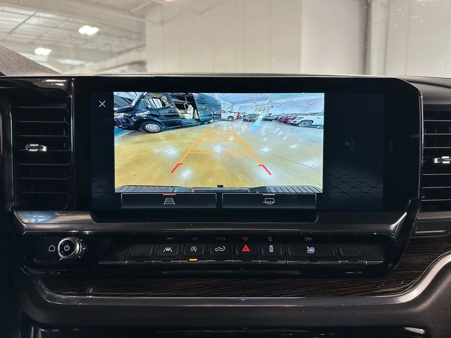 Used 2024 GMC Sierra 1500 Elevation image 26