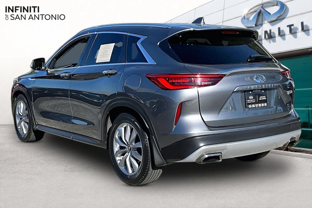 Used 2019 INFINITI QX50 Luxe w/ Navigation Package FWD image 13