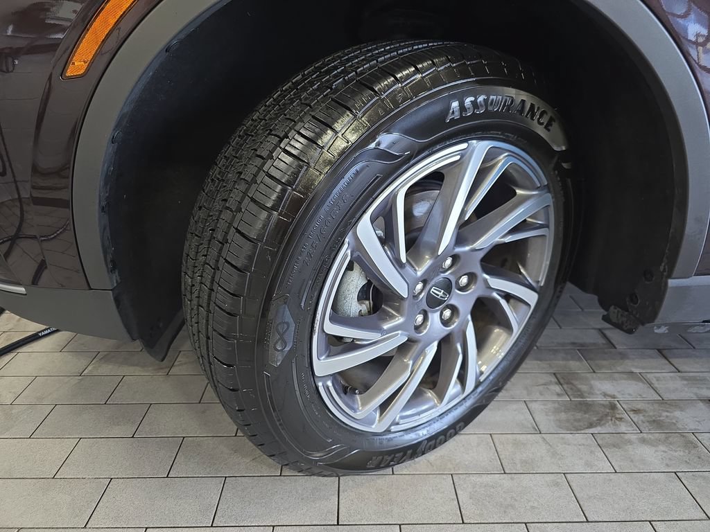 Used 2023 Lincoln Corsair AWD w/ Equipment Group 101A image 36