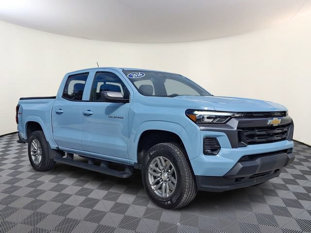 Used 2026 Chevrolet Colorado LT w/ LT Convenience Package AWD/4WD image 1