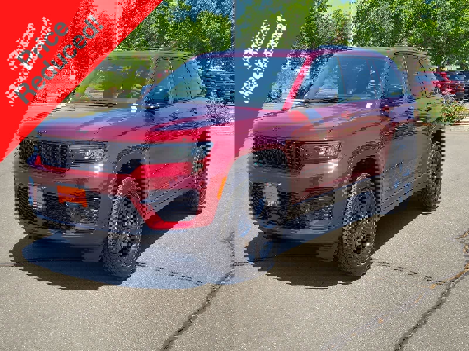 New 2025 Jeep Grand Cherokee Altitude w/ Trailer Tow Package