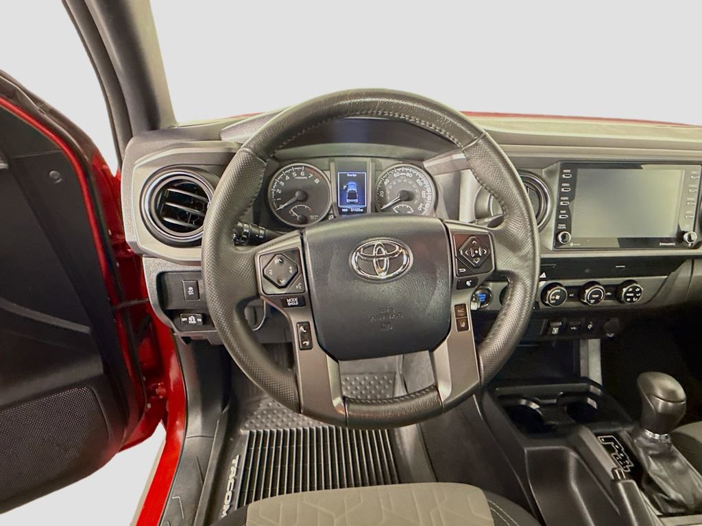 Used 2020 Toyota Tacoma TRD Off-Road image 11