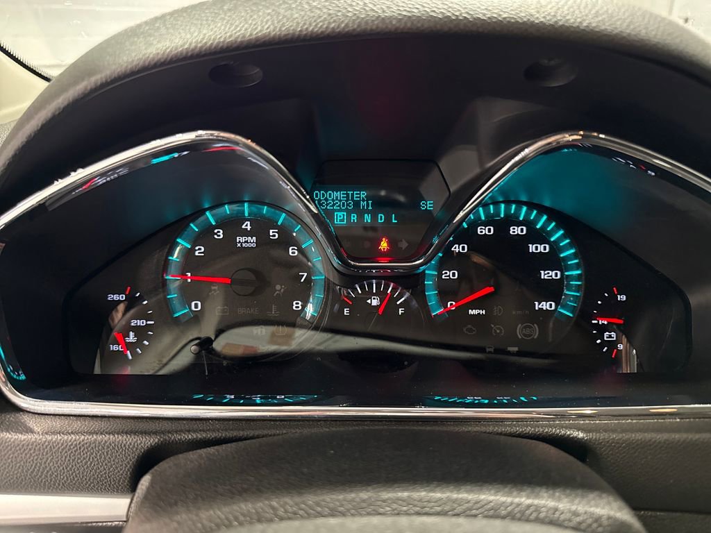 Used 2016 Chevrolet Traverse LT w/ Style and Technology Package AWD/4WD image 6