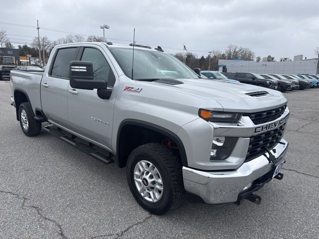 Used 2022 Chevrolet Silverado 2500 LT w/ Convenience Package image 8