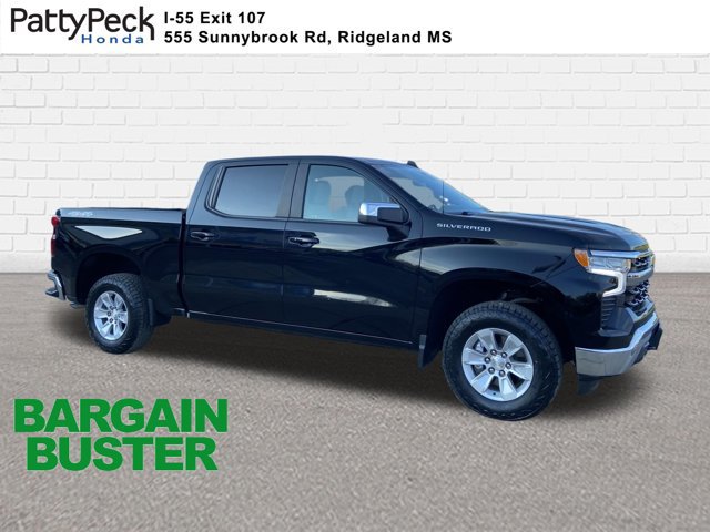 Used 2023 Chevrolet Silverado 1500 LT w/ Protection Package AWD/4WD image 1