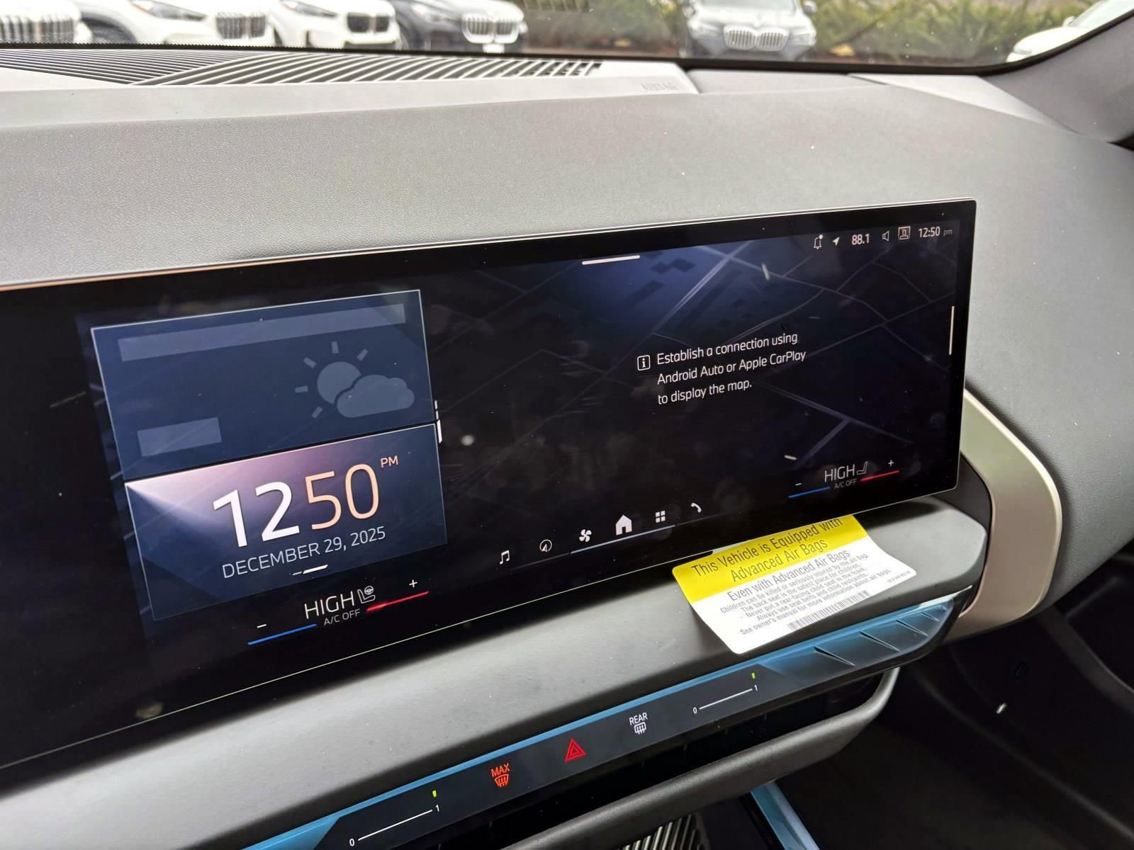 Used 2025 BMW X3 xDrive30i w/ Convenience Package image 18